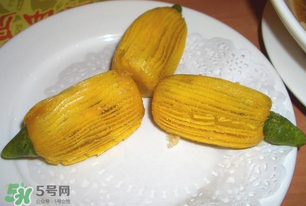 枇杷可以和海鮮能一起吃嗎？枇杷和海鮮一起吃吃好嗎？