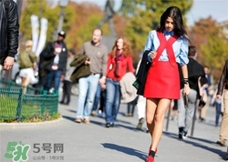紅色衣服怎么搭配？紅色衣服怎么搭配好看？