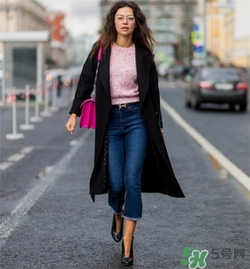 奶奶鞋搭配什么衣服？奶奶鞋搭配什么衣服好看？