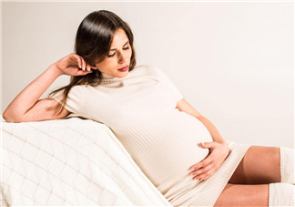 孕婦腿腫是怎么回事？孕婦腿腫怎么辦？