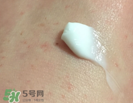 薇諾娜適合什么皮膚？薇諾娜適合敏感肌嗎？