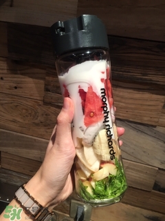 摩飛榨汁機(jī)和my juice哪個(gè)好？摩飛榨汁機(jī)和my juice對(duì)比