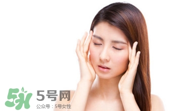 經(jīng)期頭痛惡心是怎么回事？經(jīng)期頭痛的治療方法