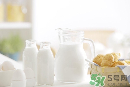 皮膚過(guò)敏能喝牛奶嗎？皮膚過(guò)敏喝牛奶好嗎？