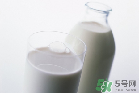 皮膚過(guò)敏能喝牛奶嗎？皮膚過(guò)敏喝牛奶好嗎？