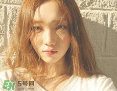 李圣經(jīng)同款美瞳 李圣經(jīng)美瞳什么牌子？