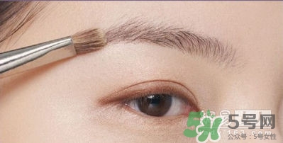 2017眼線筆哪個(gè)牌子好？2017眼線筆推薦