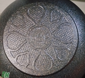 麥飯石鍋是什么材質(zhì)？麥飯石鍋是石頭做的嗎？