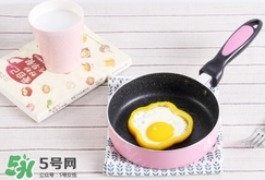 麥飯石鍋和鐵鍋哪個(gè)好？麥飯石鍋和鐵鍋對(duì)比