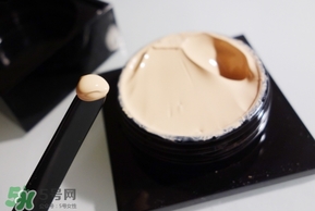 serge lutens鹵蛋粉底霜多少錢？蘆丹氏粉底霜專柜價格