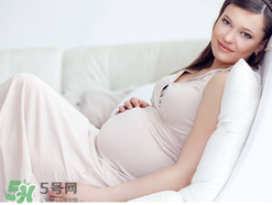 胎動(dòng)和宮縮的區(qū)別？胎動(dòng)和宮縮怎么區(qū)分？