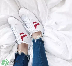 celine小白鞋正品多少錢？celine小白鞋專柜價格