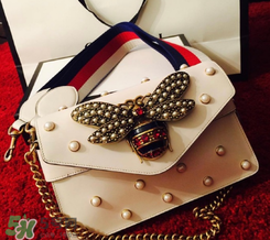 gucci蜜蜂包正品多少錢？gucci古馳蜜蜂珍珠包專柜價格