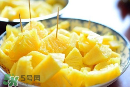 過敏性鼻炎可以吃菠蘿嗎？過敏性鼻炎能不能吃菠蘿？