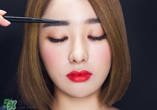 云皙是什么牌子？云皙化妝品是品牌嗎？