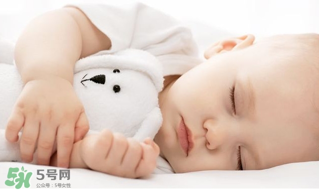睡眠對人體有何作用？人體正常睡眠幾個小時