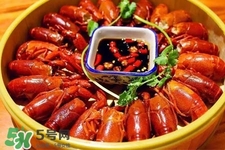 吃小龍蝦喝什么飲料？小龍蝦配什么飲料最好？