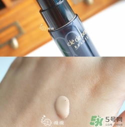 cpb粉底液和粉霜哪個(gè)好？cpb粉底液和粉霜區(qū)別