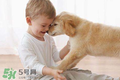 眼睛抽搐是什么引起的？眼睛抽搐怎么回事