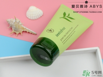 悅詩風(fēng)吟綠茶洗面奶適合什么膚質(zhì)？悅詩風(fēng)吟洗面奶適合油性肌膚嗎？