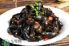 哺乳期能吃黑木耳嗎？哺乳期吃木耳會(huì)回奶嗎？