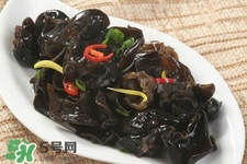 尿酸高可以吃黑木耳嗎？ 尿酸高的能吃木耳嗎？	