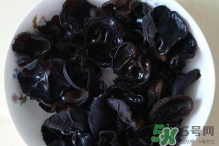 黑木耳泡發(fā)要多久？泡發(fā)木耳需要多長時間？