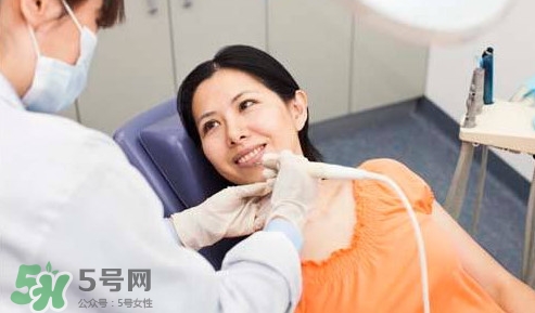 怎樣治療牙齒松動？牙齒松動的8種治療方法