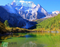 5月份去香格里拉穿什么？五月份去香格里拉穿什么衣服？