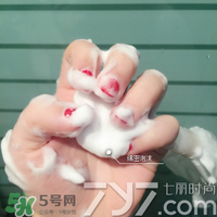 雪肌精洗顏粉和洗顏乳哪個(gè)好？雪肌精洗顏粉和洗顏乳區(qū)別