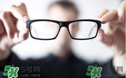 近視眼吃什么對眼睛好？近視眼吃什么好