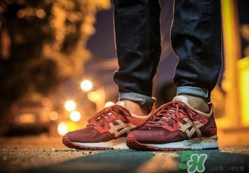 亞瑟士和耐克哪個好？asics和nike跑鞋哪個更好？