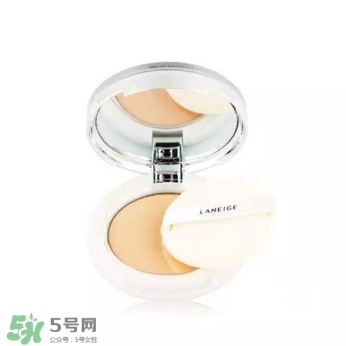 2017粉餅?zāi)膫€牌子好？2017好用的粉餅推薦