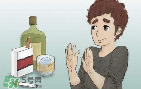 經(jīng)常胃痛會(huì)不會(huì)得胃癌？經(jīng)常胃痛會(huì)引起胃癌嗎