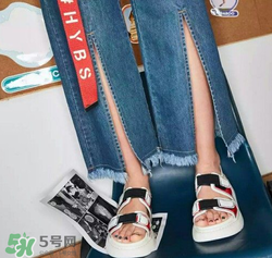 牛仔闊腿褲搭配什么鞋子？闊腿牛仔褲搭配什么鞋子好看？