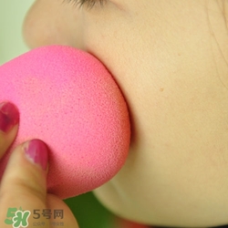 美妝蛋可以用香皂洗嗎？美妝蛋可以用肥皂洗嗎？
