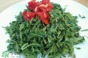 香椿不焯水能吃嗎？香椿不燙能吃嗎？
