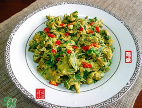 香椿可以炒鵝蛋嗎？香椿和鵝蛋能一起吃嗎？