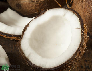 椰青和椰皇的區(qū)別 椰青和椰皇哪個好？