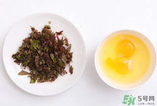 寶寶能吃香椿炒雞蛋嗎？一歲寶寶能吃香椿炒雞蛋嗎？