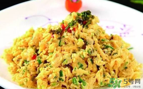 香椿炒雞蛋有什么營養(yǎng)？香椿炒雞蛋有什么功效？