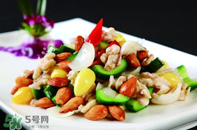 香椿和羊肉能一起吃嗎？香椿和羊肉一起吃了會怎樣？