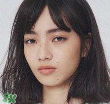 小松菜奈厭世妝怎么化？日本流行的厭世妝畫法