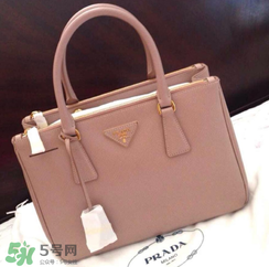 prada是哪個(gè)國(guó)家的品牌？prada普拉達(dá)是哪里的牌子？