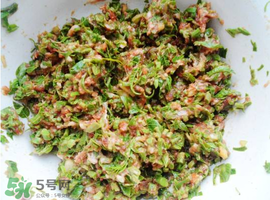 香椿和豬肉能一起吃嗎？香椿豬肉餃子餡兒的做法