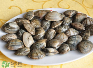 花甲里面黑色的東西能吃嗎？花甲里面黑色的是什么？