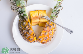 花甲和菠蘿能同吃嗎？吃完花甲能吃菠蘿嗎？