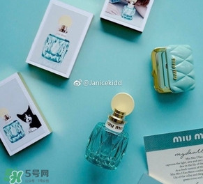 miu miu隨身鏡多少錢？miu miu限量隨身鏡價格上市時間