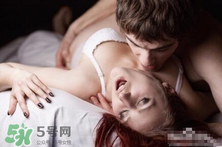 什么時候第一次性行為合適？第一次性行為的年齡