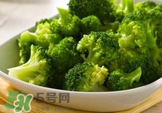 西蘭花焯水用冷水還是熱水？西蘭花焯水多久